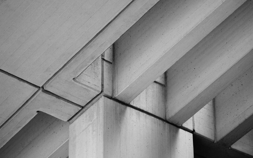 Reinforced Concrete as a Construction Material: How does it compare to Wood or Steel?